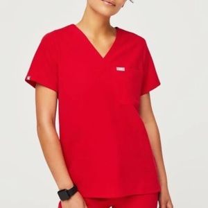 Figs One pocket catarina—Winning Red